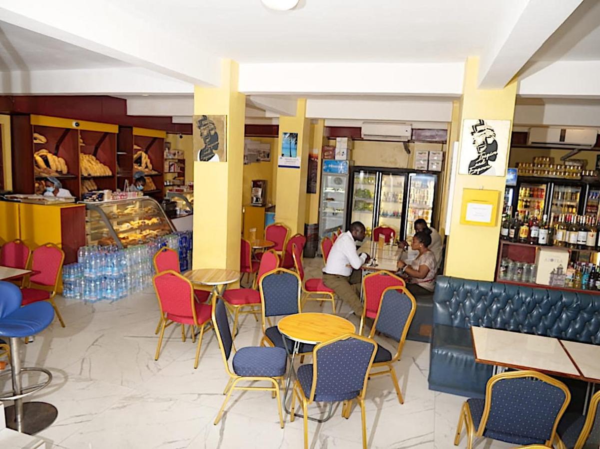 Marriot Metropolitan Hotel Douala Eksteriør billede