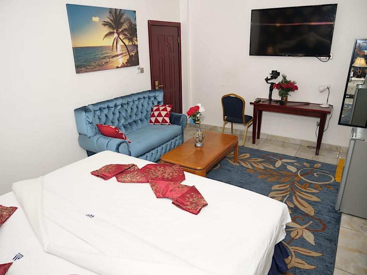 Marriot Metropolitan Hotel Douala Eksteriør billede