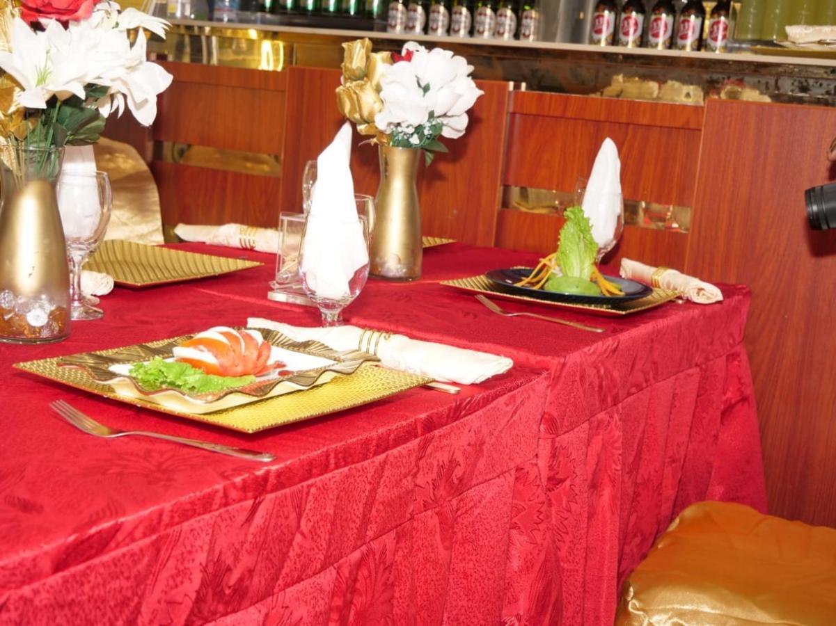Marriot Metropolitan Hotel Douala Eksteriør billede