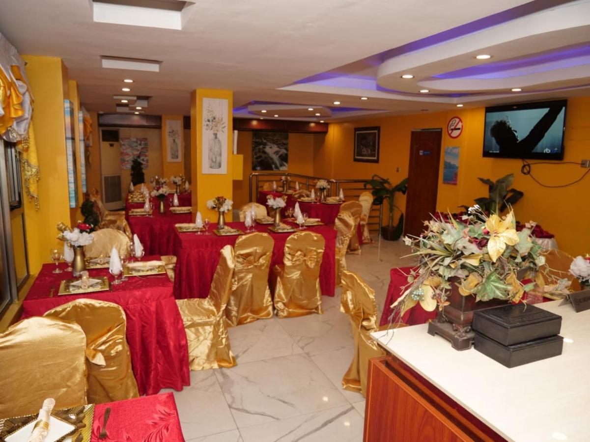 Marriot Metropolitan Hotel Douala Eksteriør billede