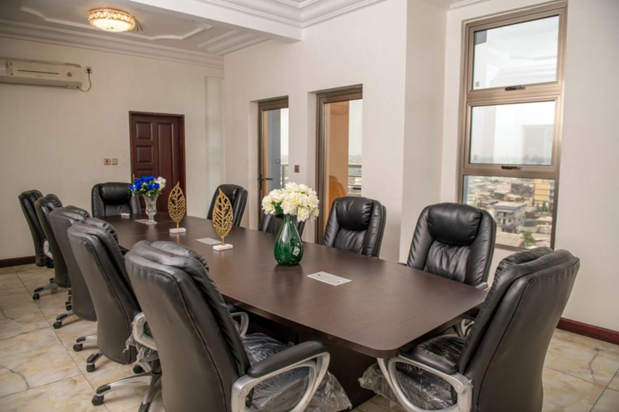 Marriot Metropolitan Hotel Douala Eksteriør billede